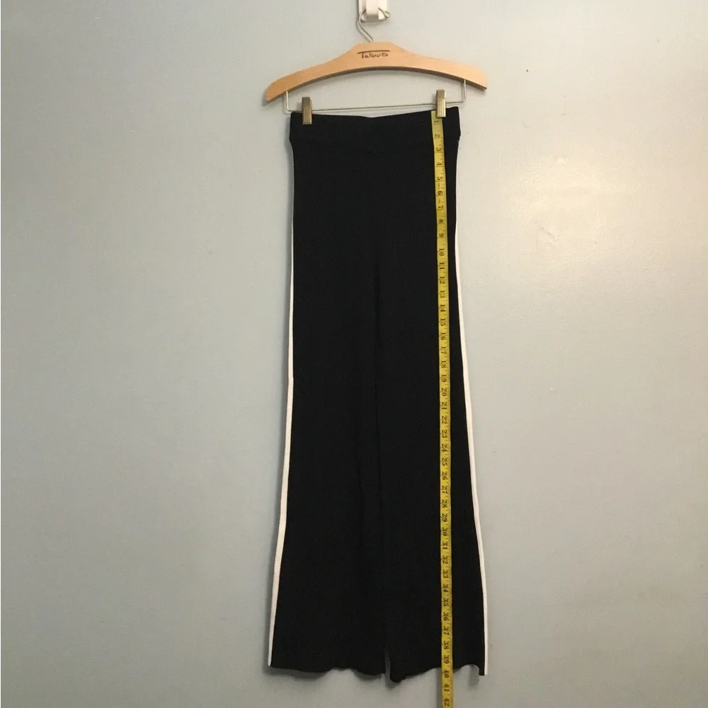House of Harlow 1960 stylish wide